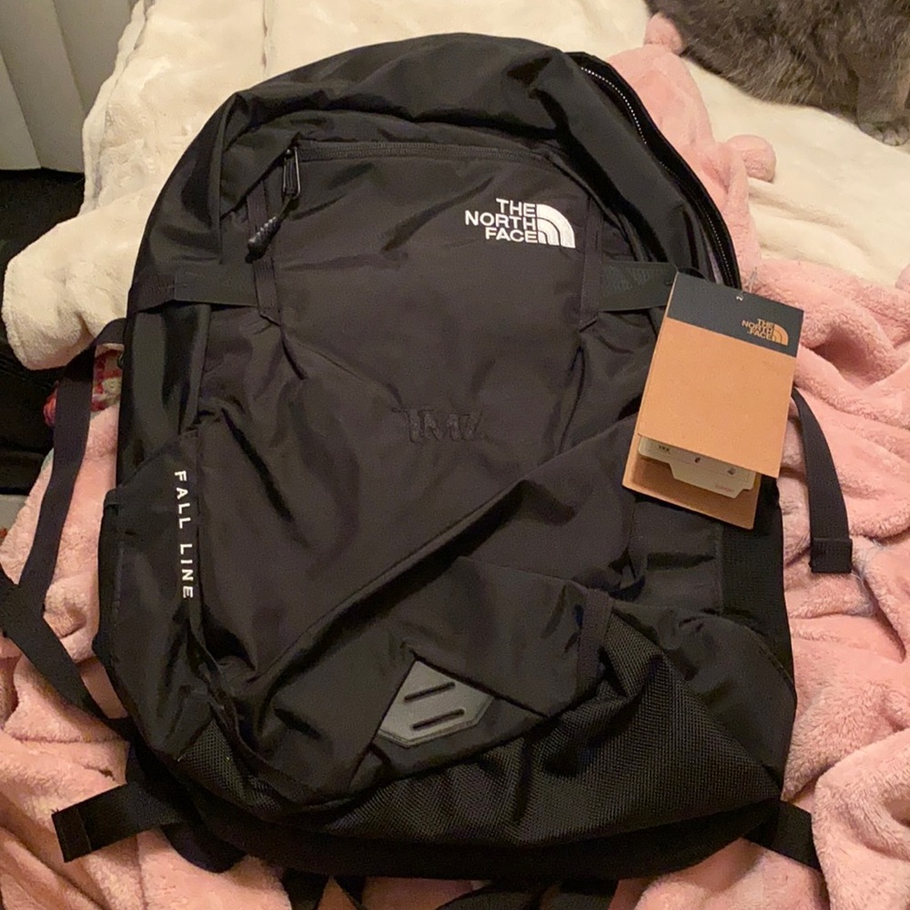 North Face - fall line backpack